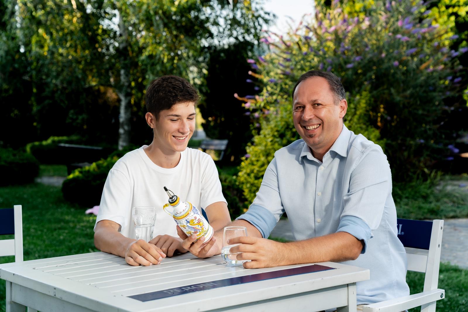 Studiu: uleiul de măsline extravirgin, asociat cu o microbiotă intestinală mai sănătoasă și funcții cognitive îmbunătățite